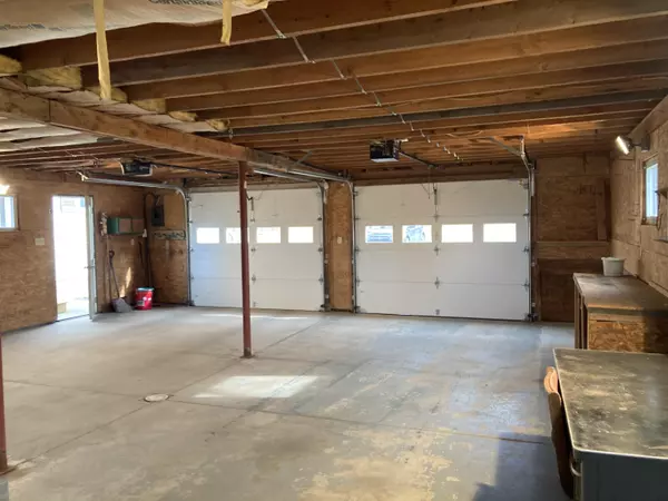 Sidney, ME 04330,152 Pond RD