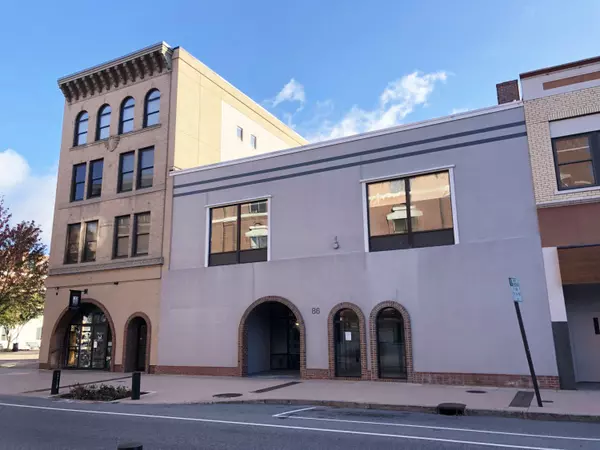 86 Lisbon ST, Lewiston, ME 04240