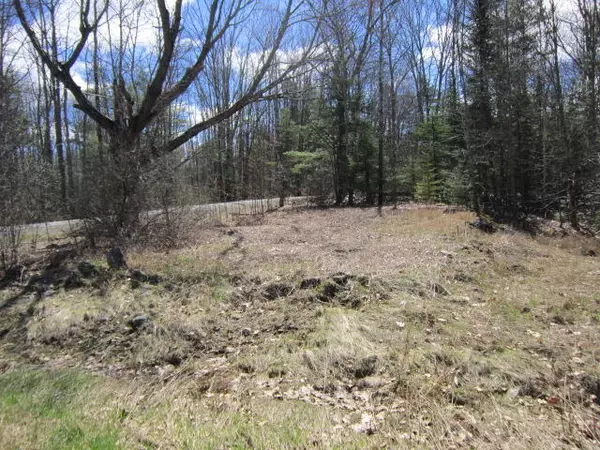 Waldoboro, ME 04572,1010 Feylers Corner RD