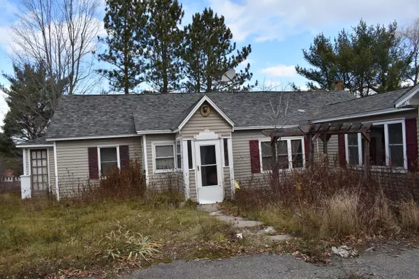 Winn, ME 04495,8 Route 168