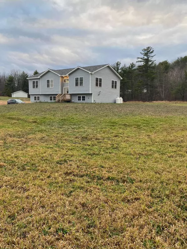 West Gardiner, ME 04345,24 Cloughsdale LN