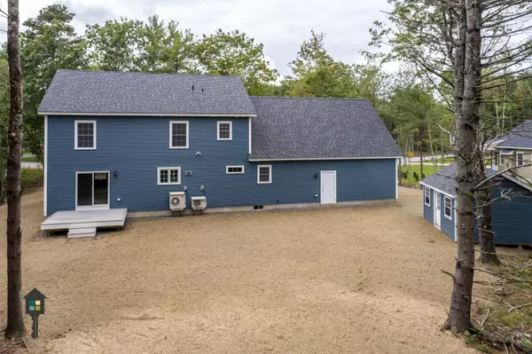 Topsham, ME 04086,68 Somerset PL