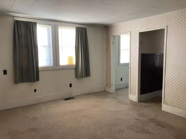 Searsmont, ME 04973,80 Belfast Augusta RD E