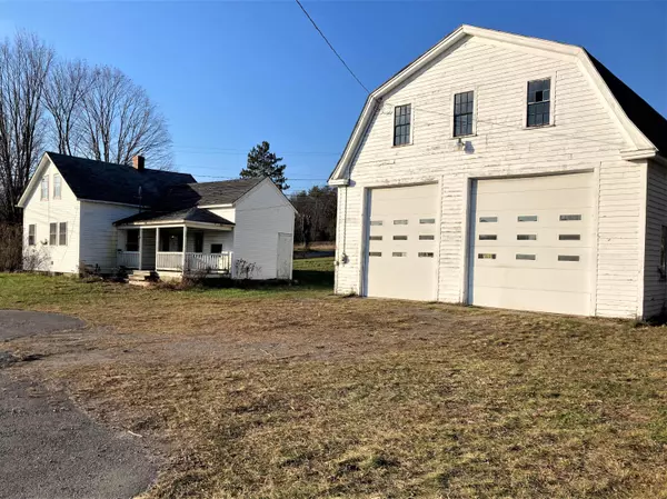 Searsmont, ME 04973,80 Belfast Augusta RD E