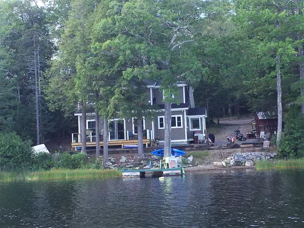 Lincolnville, ME 04849,141 Richards RD