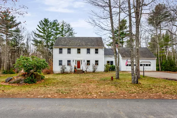 6 Brandy Brook CIR, Rockport, ME 04856