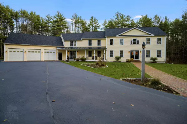 17 Wilderness WAY, Windham, ME 04062
