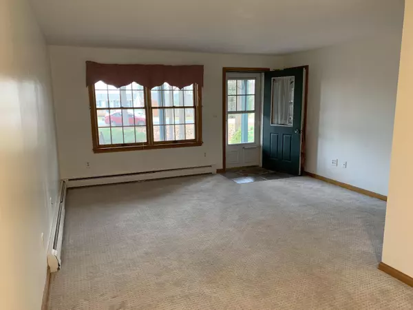 Lisbon, ME 04252,132 Summer ST