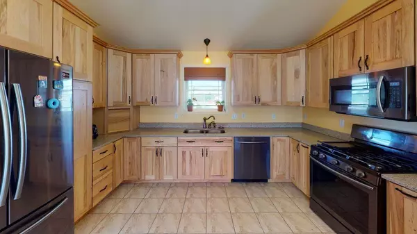 Lisbon, ME 04250,14 Old Meadow RD