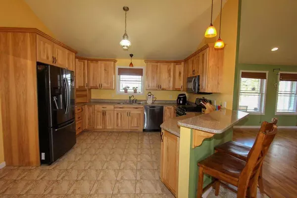 Lisbon, ME 04250,14 Old Meadow RD