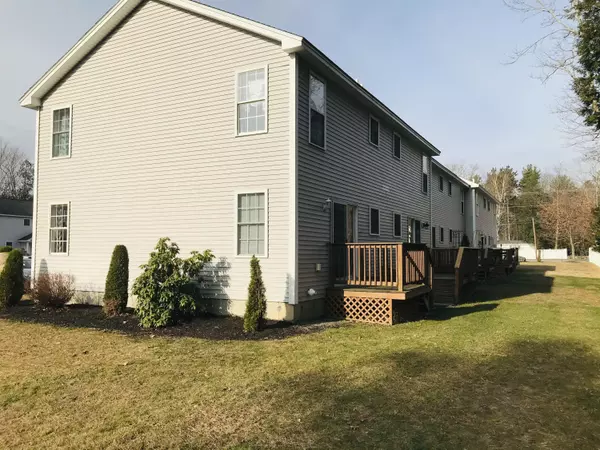 Old Town, ME 04468,322 Stillwater Ave #6