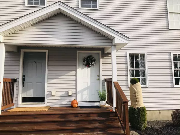 Old Town, ME 04468,322 Stillwater Ave #6