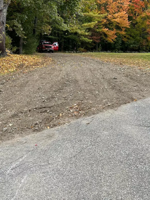 Mechanic Falls, ME 04256,204 Pleasant ST