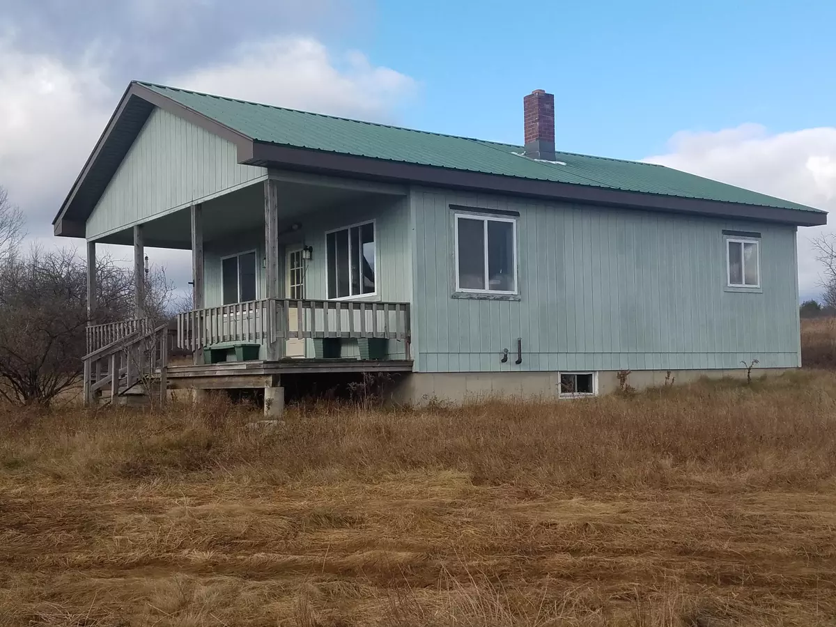 Patten, ME 04765,276 S Patten RD