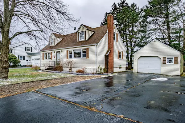 Portland, ME 04102,24 Groveside RD