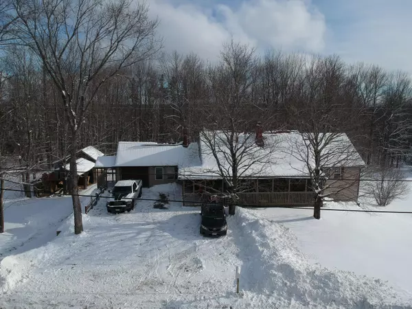 Saint Albans, ME 04971,5 Grant RD