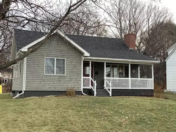 16 Dupont DR, Presque Isle, ME 04769