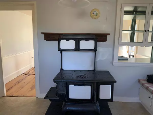 Rumford, ME 04276,6 East Bethel RD