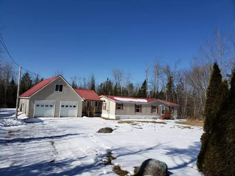 70 Scott Point RD, Clifton, ME 04428