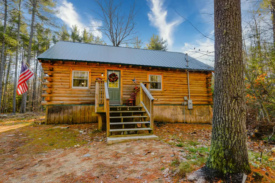 24 Haven DR, Denmark, ME 04022