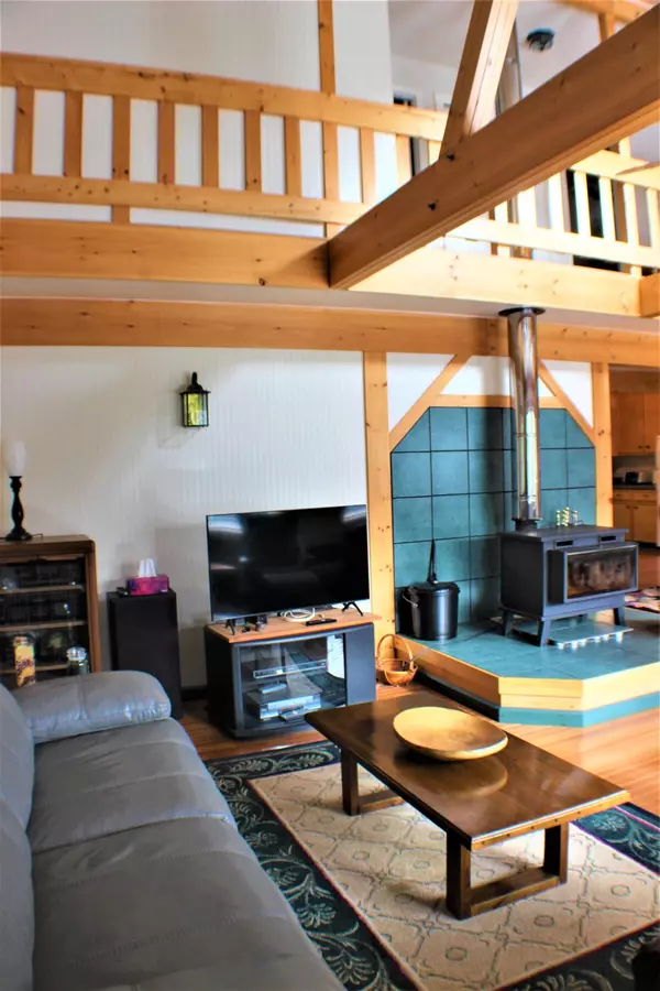 Southwest Harbor, ME 04679,25 Jodys Acre RD