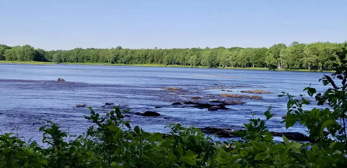 Passadumkeag, ME 04475,3-22 Main ST