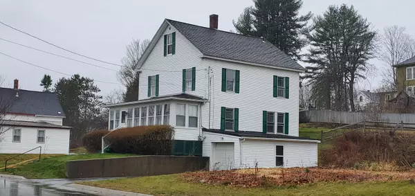 Orono, ME 04473,17 Hamlin ST