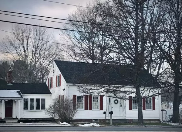 Orrington, ME 04474,87 River RD