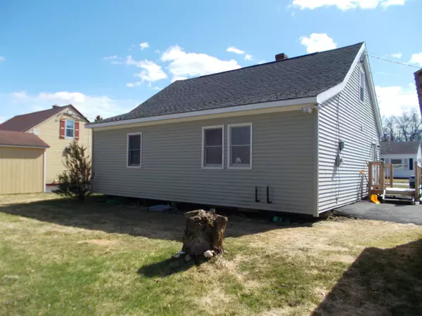 Fort Fairfield, ME 04742,9 Payne CT