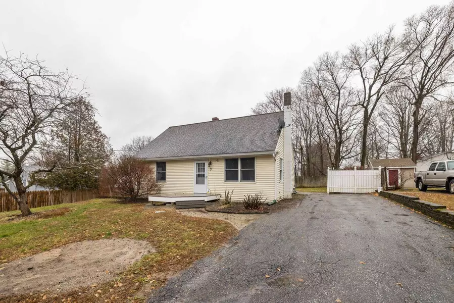 3 Reid ST, Lisbon, ME 04250