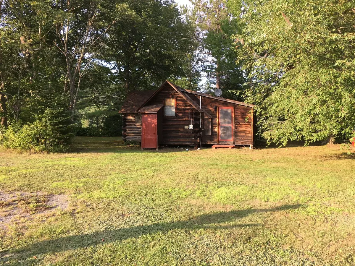 Willimantic, ME 04443,5 Deer Run RD