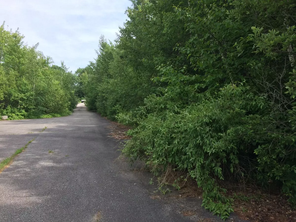 Rockport, ME 04856,845 Commercial ST