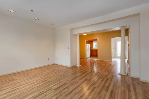 Brunswick, ME 04011,38 Redwood Lane #38