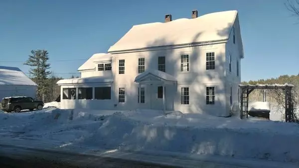 Hiram, ME 04041,398 Sebago RD