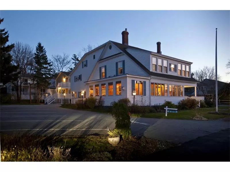 36 Beachmere PL #7, Ogunquit, ME 03907