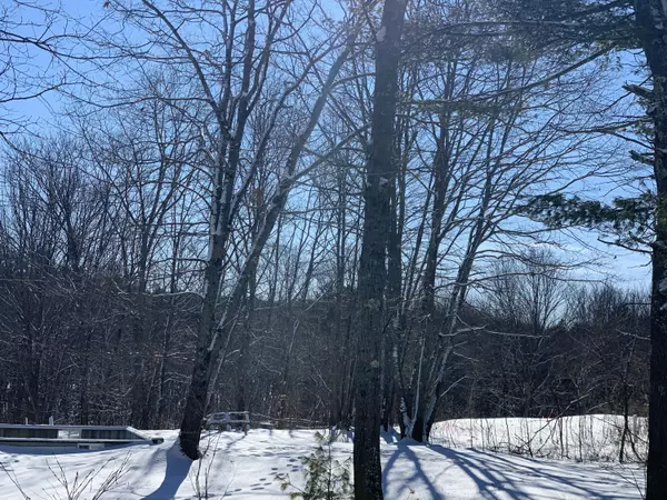 Freeport, ME 04032,170 Baker RD