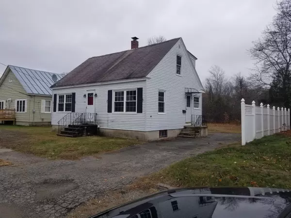 194 Bowdoin ST, Millinocket, ME 04462