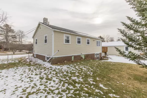 Freeport, ME 04032,85 Wardtown RD