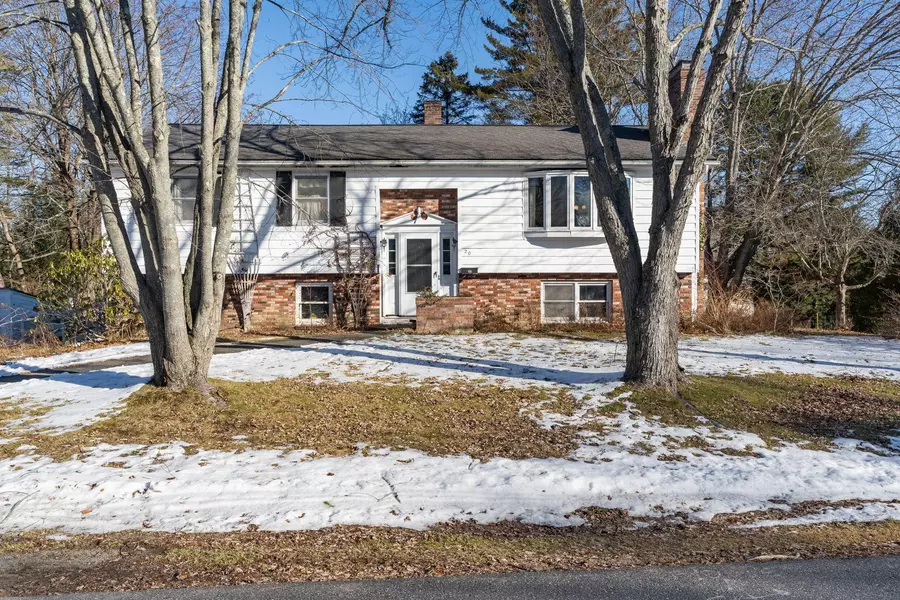 20 Summer ST, Freeport, ME 04032