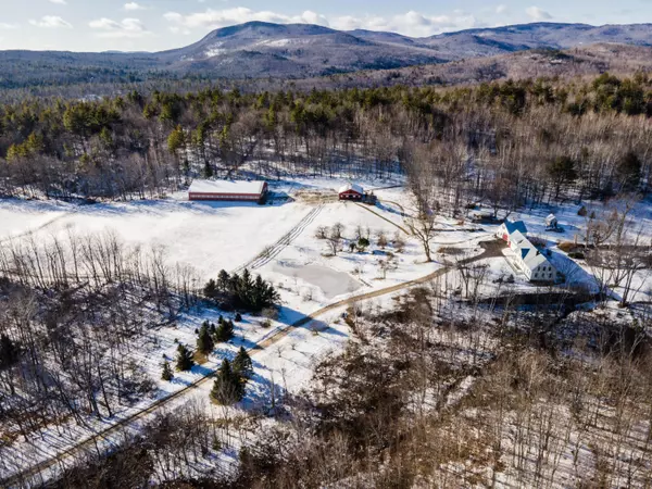 Sumner, ME 04292,39 Cole RD