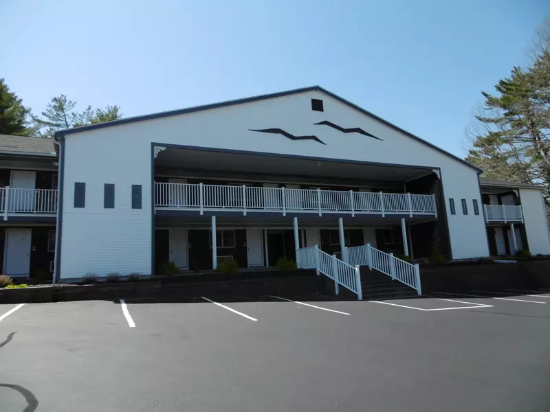 35 Main ST #37, Ogunquit, ME 03907