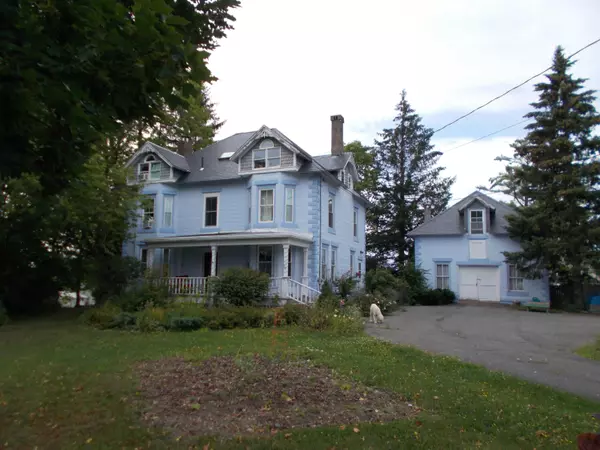 27 Blake ST, Presque Isle, ME 04769