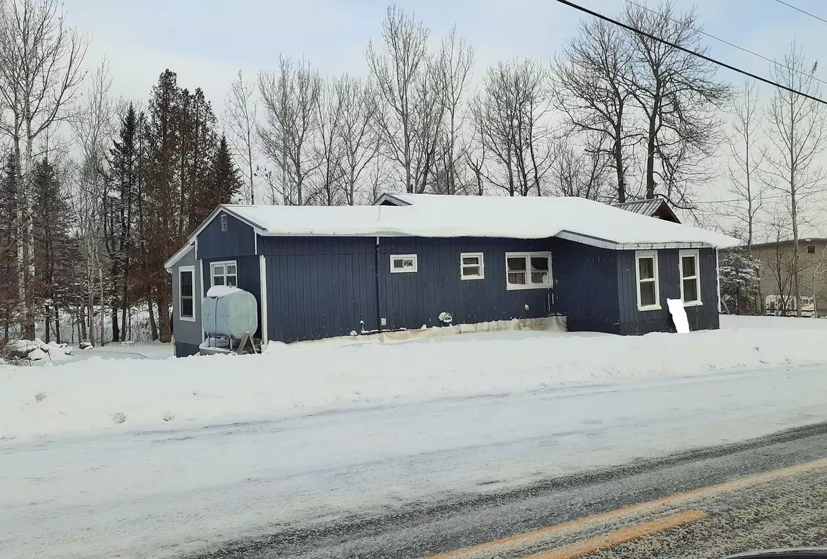 Jackman, ME 04945,4 Long Pond RD