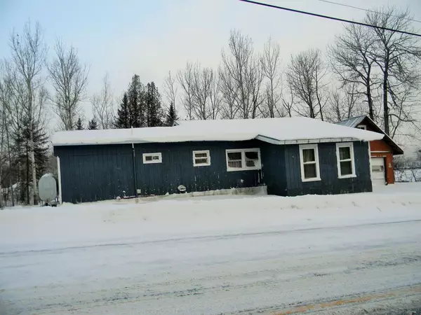 Jackman, ME 04945,4 Long Pond RD