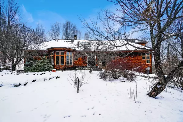 Norway, ME 04268,255 Dunn RD