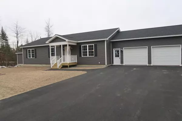 Sidney, ME 04330,17 Angel CIR