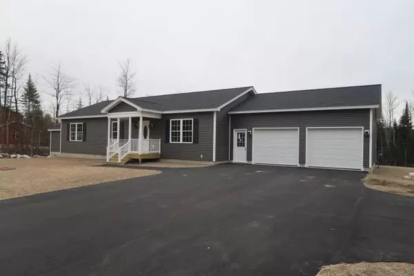 Sidney, ME 04330,17 Angel CIR