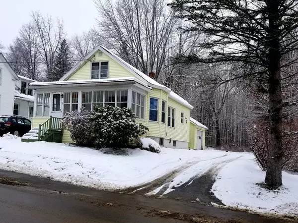 75 High ST, Waterville, ME 04901