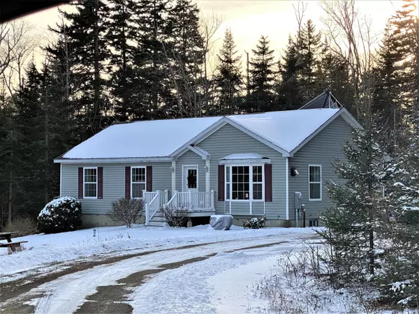 Northport, ME 04849,40 Glenwood LN