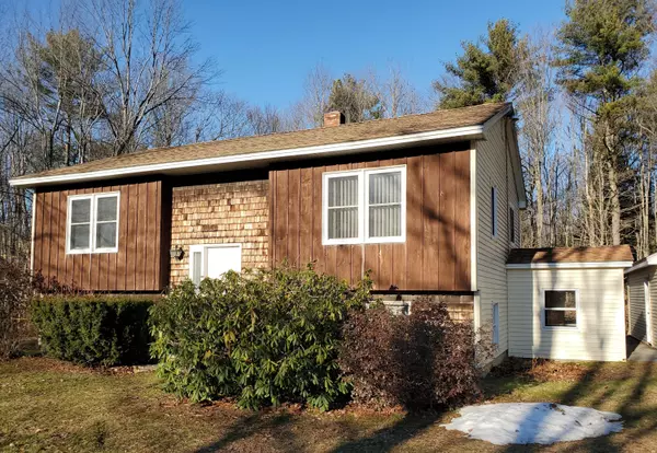 Topsham, ME 04086,85 Old Lisbon RD